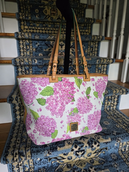 Dooney & Bourke Handbags - Dooney & Bourke Pink Hydrangea Floral Tote
